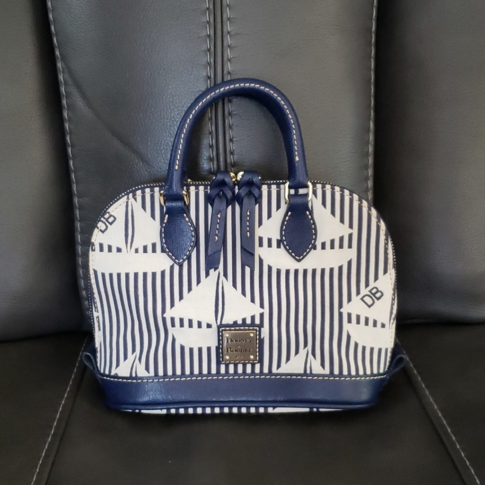 Dooney & Bourke navy blue and white nautical cross